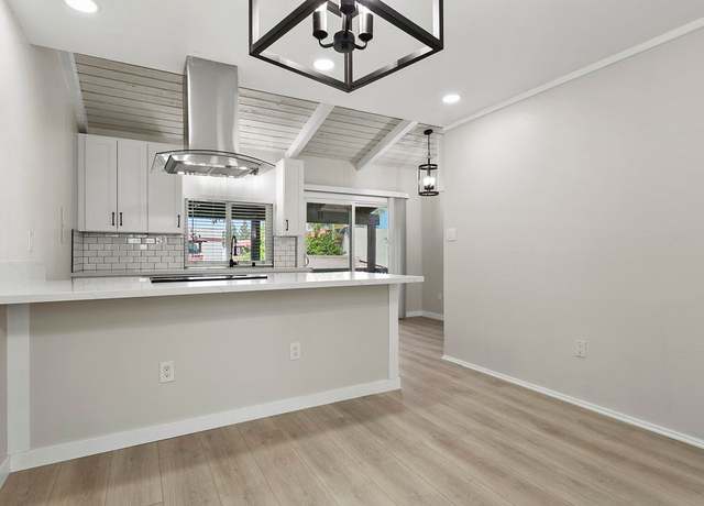 Property at 1030 W Macarthur Blvd #132, Santa Ana, CA 92707, 2 beds, 1 bath