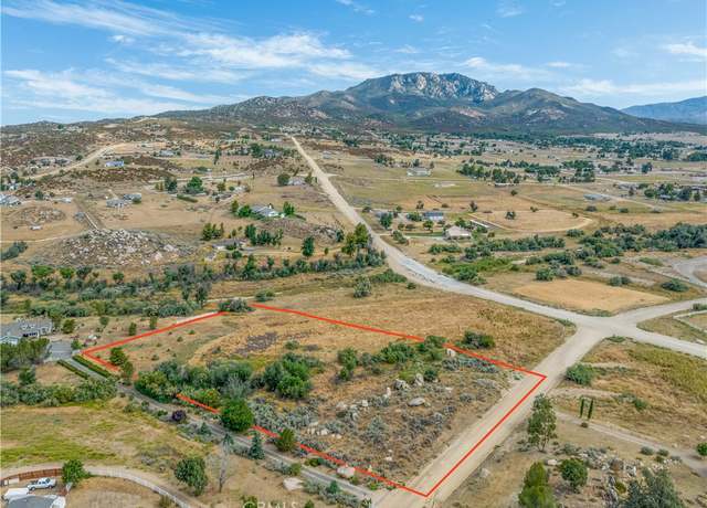 Property at 662 Saddleback Dr, Aguanga, CA 92536