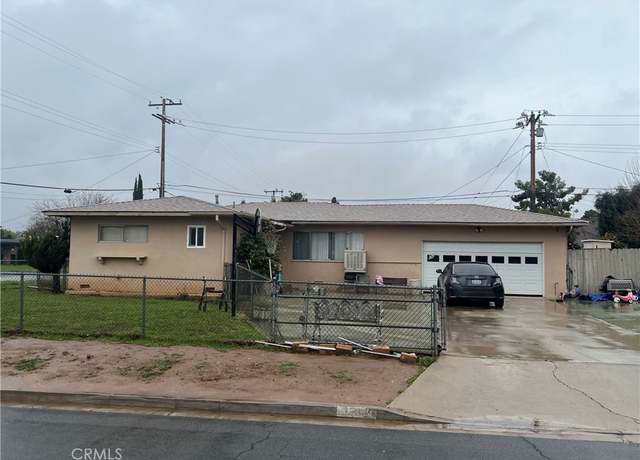 Property at 1301 San Miguel Dr, Beaumont, CA 92223, 3 beds, 2 baths