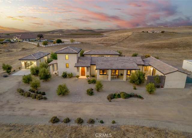 Property at 3940 Gruenhagen Flt, Paso Robles, CA 93446, 4 beds, 4 baths