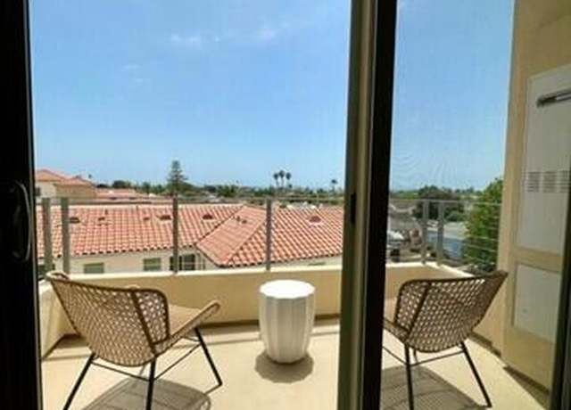 Property at 2218 E Main street St #306, Ventura, CA 93001, 3 beds, 2.5 baths