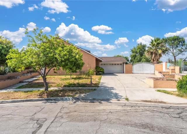 Property at 17571 Shamrock Ave, Fontana, CA 92336, 3 beds, 2.5 baths