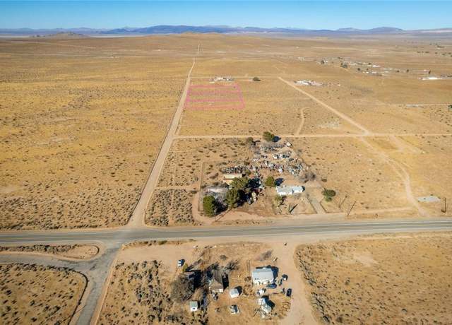 Property at 37201 Valley Wells Rd, Hinkley, CA 92347