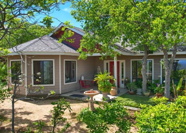 Property at 42625 Red Top Mountain Ct, Coarsegold, CA 93614, 3 beds, 2 baths