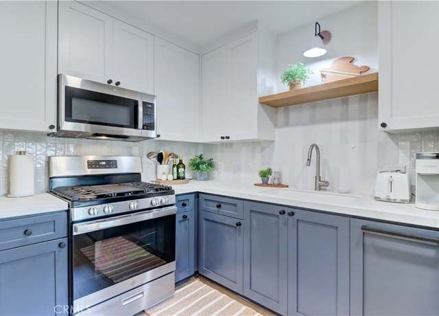 Property at 387 Cypress Dr #7, Laguna Beach, CA 92651, 1 bed, 1 bath