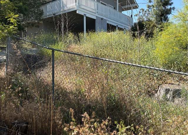 Property at 22555 Fern Ann Falls Rd, Chatsworth, CA 91311, 3 beds, 3.5 baths