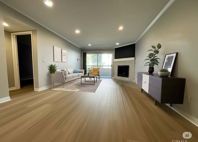 Property at 21520 Burbank Blvd #116, Woodland Hills, CA 91367, 2 beds, 2 baths