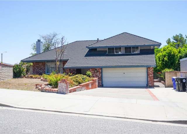 Property at 28214 Winterdale Dr, Canyon Country, CA 91387, 4 beds, 2.5 baths