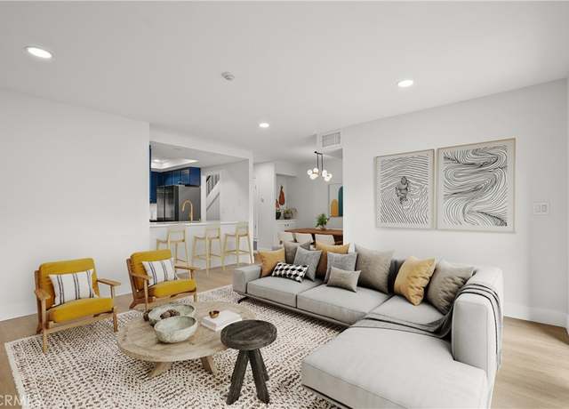Property at 1112 Beryl St #15, Redondo Beach, CA 90277, 2 beds, 2.5 baths