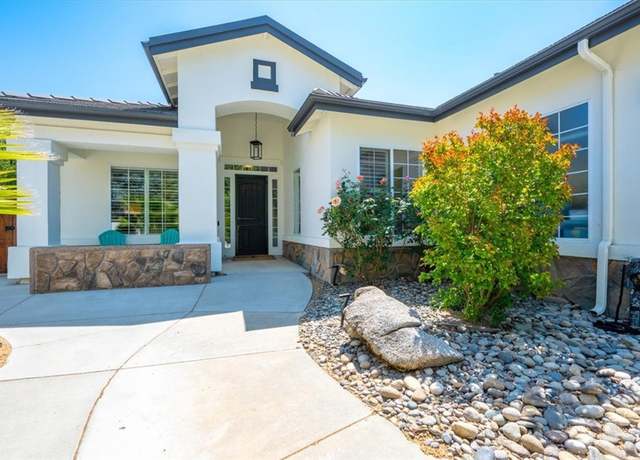 Property at 1050 Sleepy Hollow Rd, Paso Robles, CA 93446, 4 beds, 2.5 baths