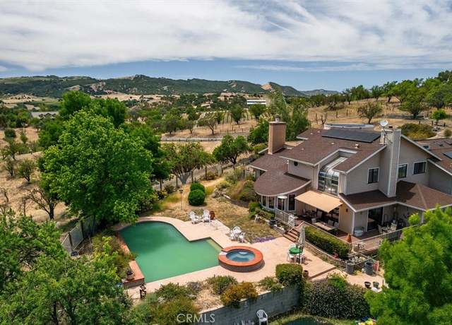 Property at 4720 Blue Sage Rd, Paso Robles, CA 93446, 4 beds, 3 baths
