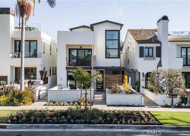 Property at 512 Marguerite Ave #B, Corona Del Mar, CA 92625, 2 beds, 2.5 baths