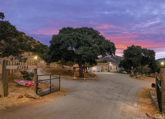 Property at 21564 Pine Tree Rd, Caliente, CA 93518, 3 beds, 2 baths
