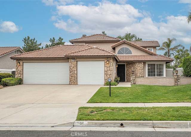 Property at 701 Black Oak Cir, Corona, CA 92881, 4 beds, 3 baths
