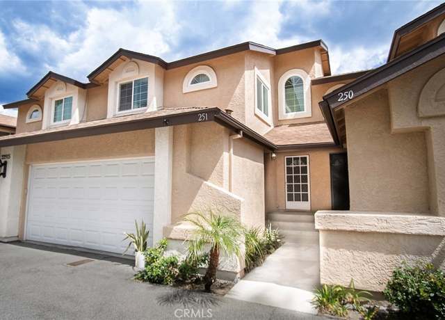 Property at 22915 Banyan Pl #251, Saugus, CA 91390, 3 beds, 2.5 baths