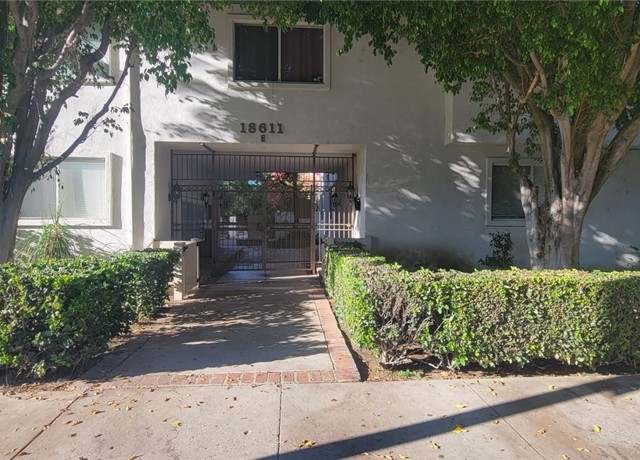 Property at 18611 Collins St Unit E33, Tarzana, CA 91356, 2 beds, 2 baths