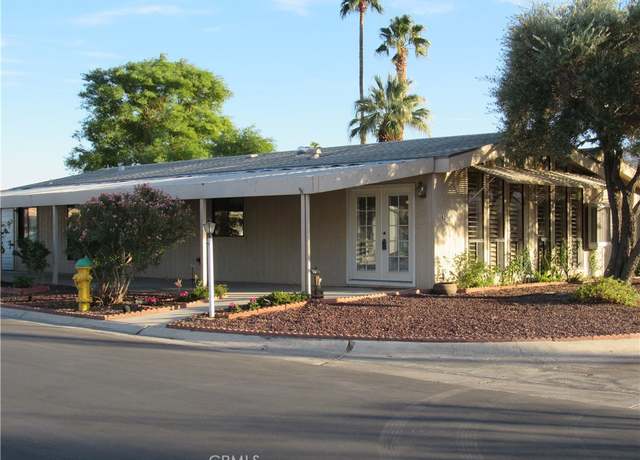 Property at 42090 Diadomite Way, Palm Desert, CA 92260, 2 beds, 2 baths