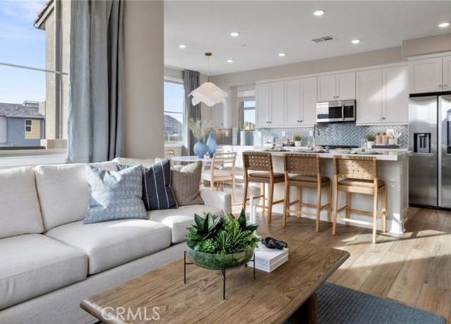 Property at 392 Fawn St, Rancho Mission Viejo, CA 92694, 3 beds, 3 baths