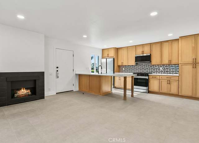 Property at 2835 S Fairview St Unit C, Santa Ana, CA 92704, 1 bed, 1 bath