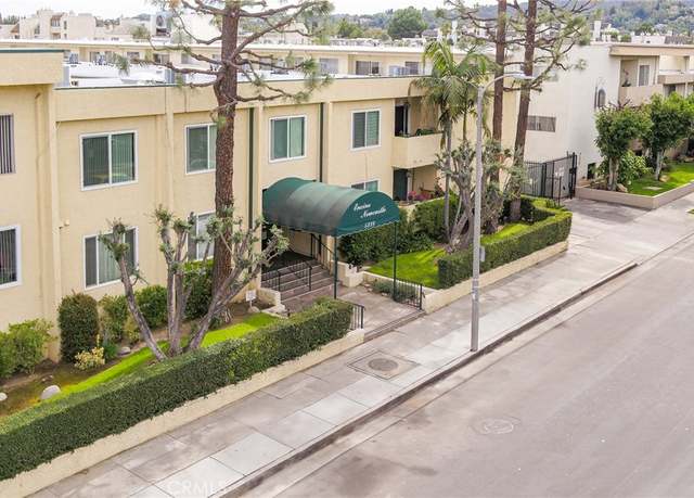 Property at 5328 Newcastle Ave #46, Encino, CA 91316, 1 bed, 1 bath