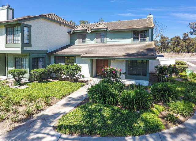 Property at 3416 Olds Rd, Oxnard, CA 93033, 3 beds, 2.5 baths