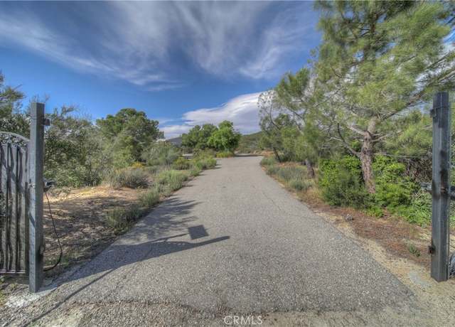 Property at 59480 Gilman Rd, Anza, CA 92539, 3 beds, 2 baths