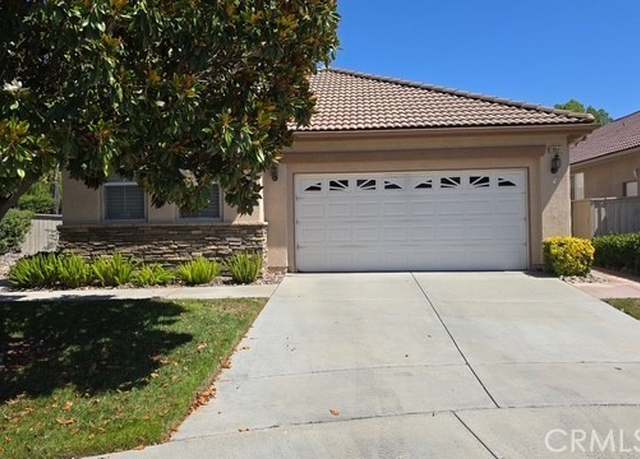 Property at 28641 Coolwater Ct, Menifee, CA 92584, 2 beds, 2.5 baths