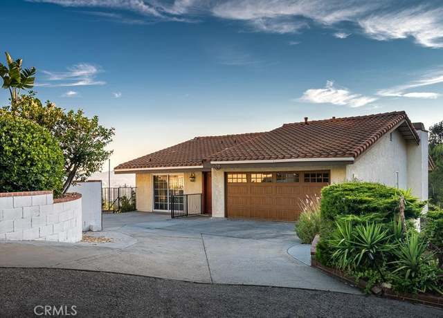 Property at 1218 E Tujunga Ave, Burbank, CA 91501, 4 beds, 3.5 baths