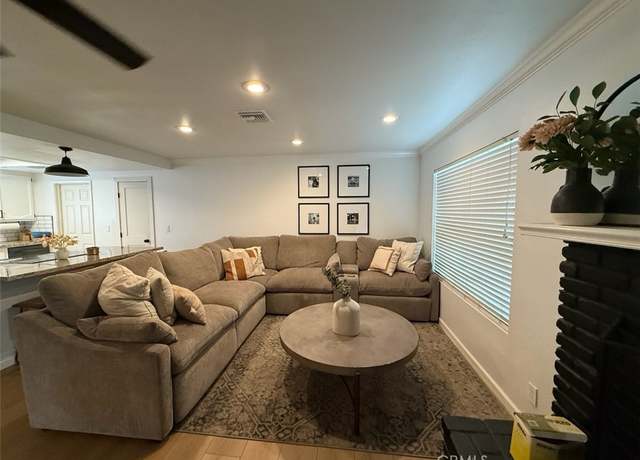 Property at 23675 Continental Dr, Canyon Lake, CA 92587, 3 beds, 2 baths