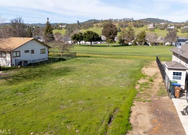 Property at 18482 Spyglass Rd, Hidden Valley Lake, CA 95467