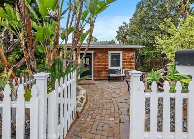 Property at 31885 9th Ave, Laguna Beach, CA 92651, 3 beds, 3 baths