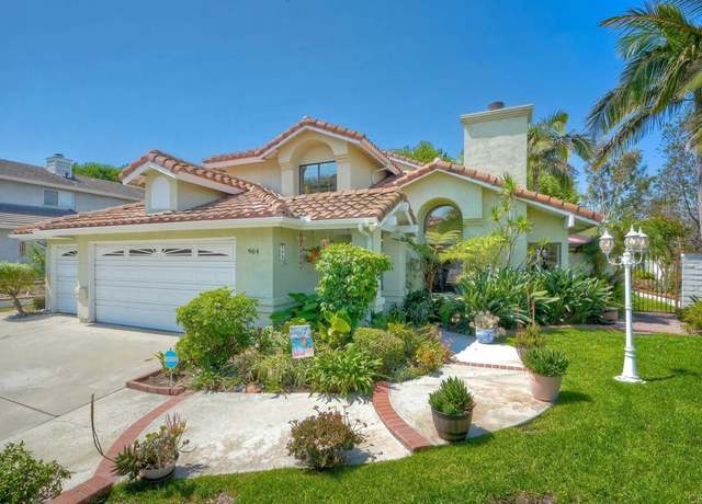 Property at 904 Robinwood Dr, Oceanside, CA 92056, 4 beds, 3 baths