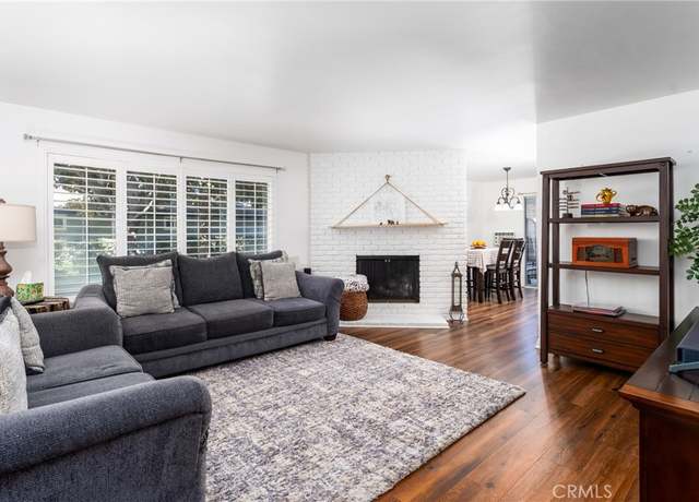 Property at 1107 W Memory Ln Unit 17A, Santa Ana, CA 92706, 2 beds, 1.5 baths