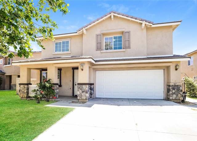 Property at 45529 36th St E, Lancaster, CA 93535, 5 beds, 3 baths