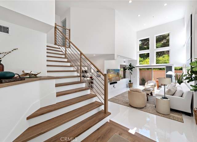 Property at 1225 Via Presa, San Clemente, CA 92672, 3 beds, 2.5 baths