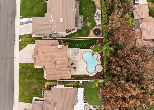 Property at 31160 Corte Alhambra, Temecula, CA 92592, 4 beds, 3 baths