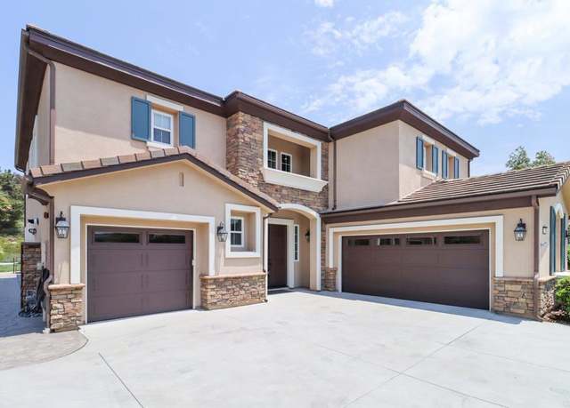 Property at 1154 Village Dr, Oceanside, CA 92057, 6 beds, 4.5 baths