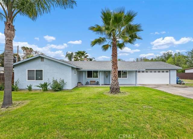 Property at 142 Hope St, Ramona, CA 92065, 3 beds, 2 baths
