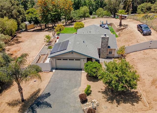 Property at 3263 Green Canyon Rd, Fallbrook, CA 92028, 3 beds, 2 baths