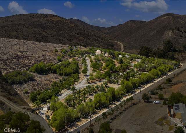 Property at 27297 Lindell Rd, Lake Elsinore, CA 92532, 4 beds, 3.5 baths