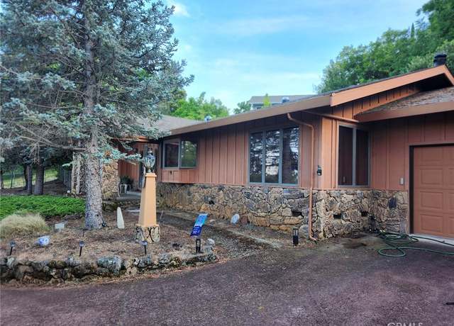 Property at 3663 Crestwood Dr, Kelseyville, CA 95451, 2 beds, 2.5 baths