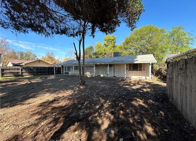 Property at 318 Henshaw Ave, Chico, CA 95973, 2 beds, 1.5 baths