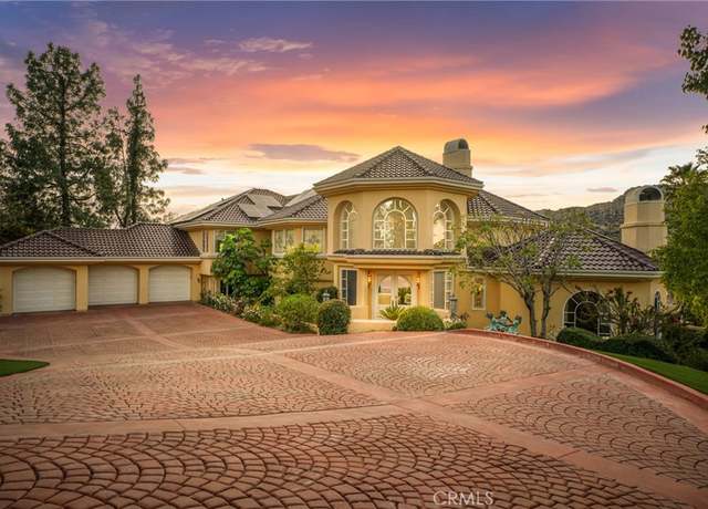 Property at 22537 N Summit Ridge Cir, Chatsworth, CA 91311, 5 beds, 6 baths