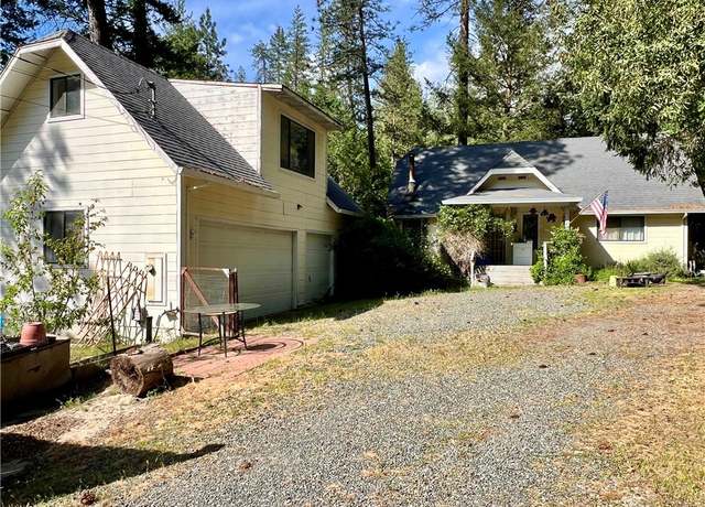 Property at 9826 Meadow Dr, Cobb, CA 95426, 3 beds, 2 baths