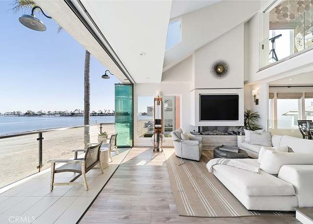 Property at 6302 E Bay Shr, Long Beach, CA 90803, 3 beds, 4 baths