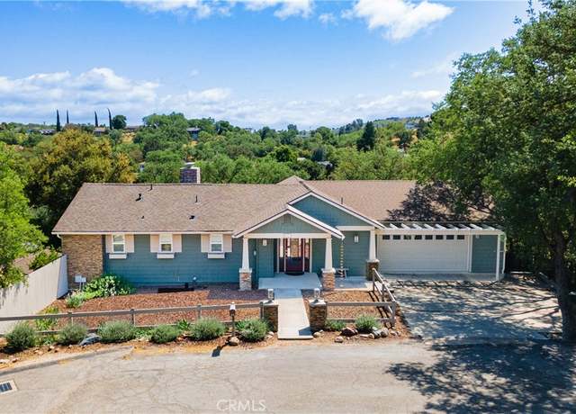 Property at 1401 Greenwood Dr, Paso Robles, CA 93446, 4 beds, 4.5 baths