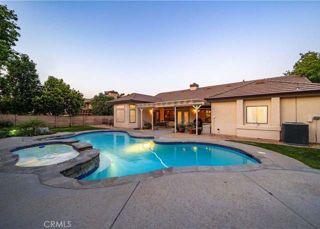 Property at 42237 Round Hill Dr, Lancaster, CA 93536, 4 beds, 3 baths