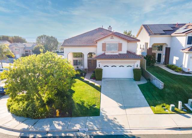Property at 33294 Eastridge Pl, Temecula, CA 92592, 4 beds, 2.5 baths
