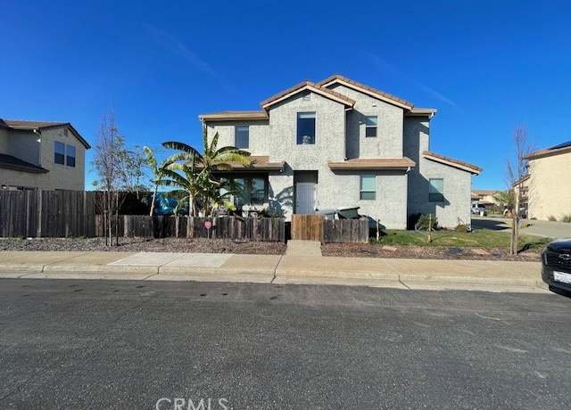 Property at 1702 Bluffs Dr, Oroville, CA 95965, 3 beds, 2.5 baths