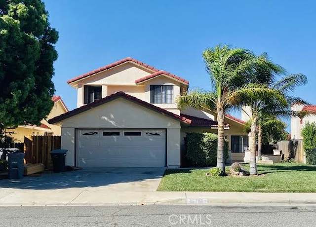 Property at 15710 Lake Ridge Rd, Lake Elsinore, CA 92530, 4 beds, 3 baths